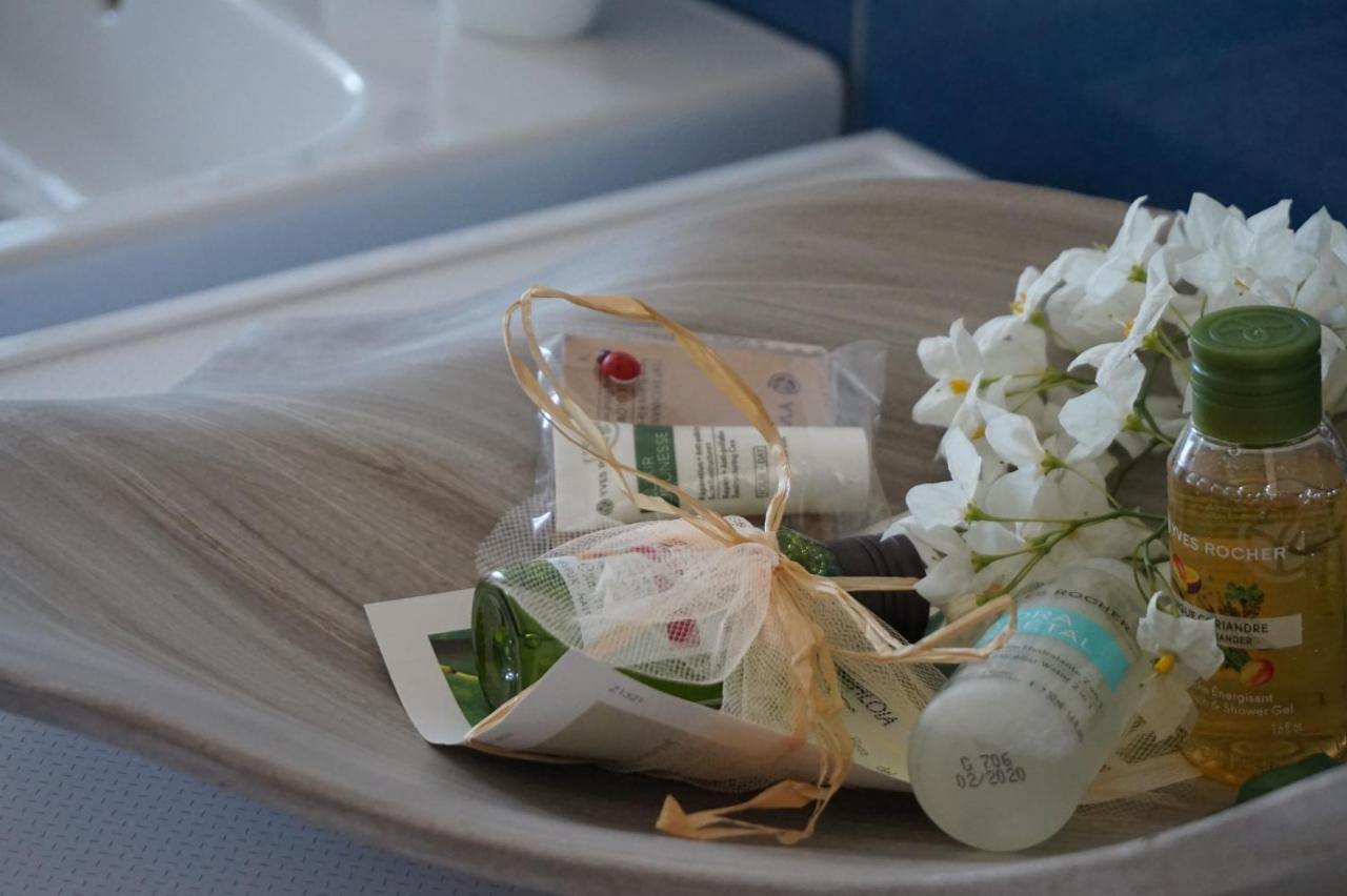 A Casa Di Laura B&B Apartments 캄파냐 외부 사진