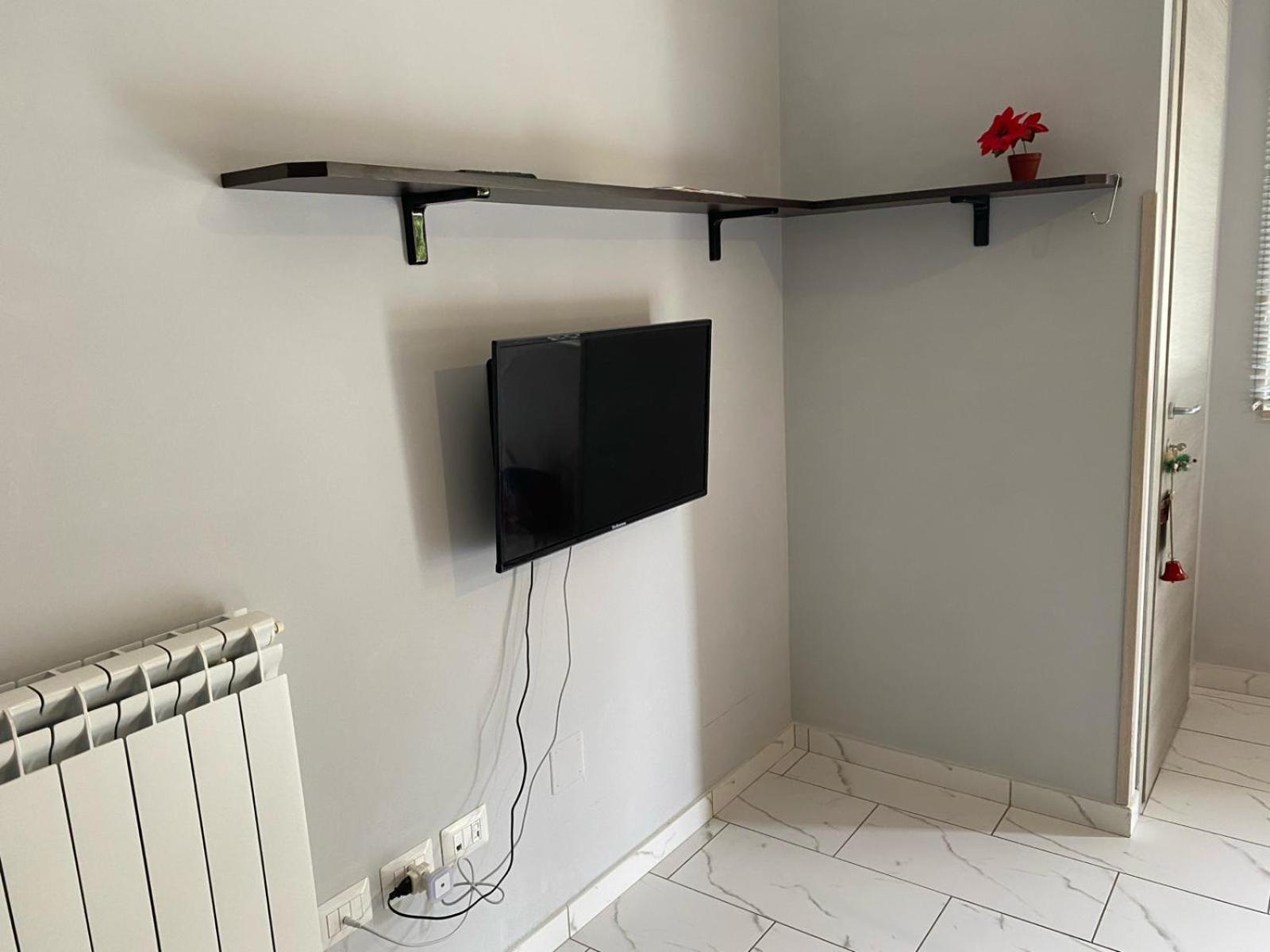 A Casa Di Laura B&B Apartments 캄파냐 외부 사진