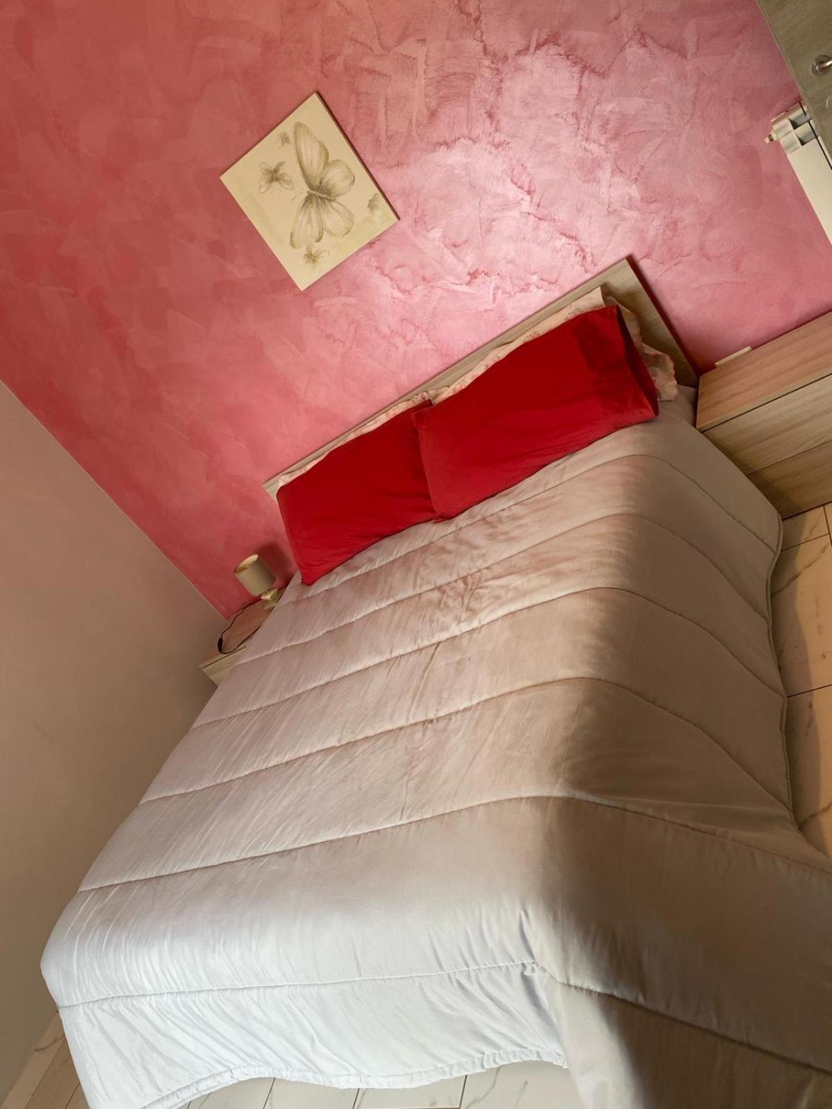 A Casa Di Laura B&B Apartments 캄파냐 외부 사진